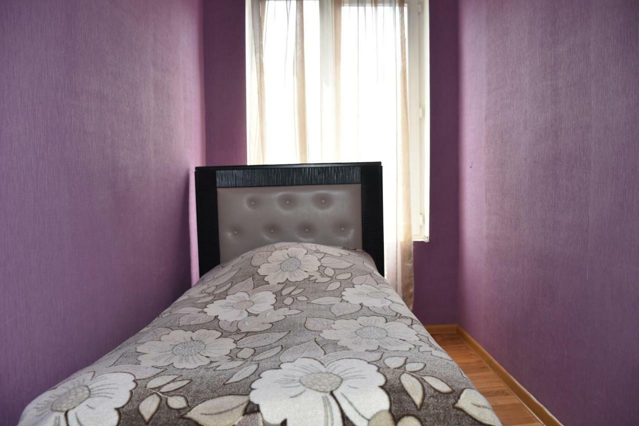 Guesthouse Natalia 博尔若米 外观 照片